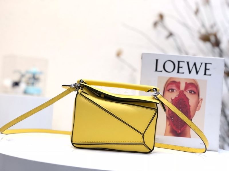 Loewe Puzzle Bags